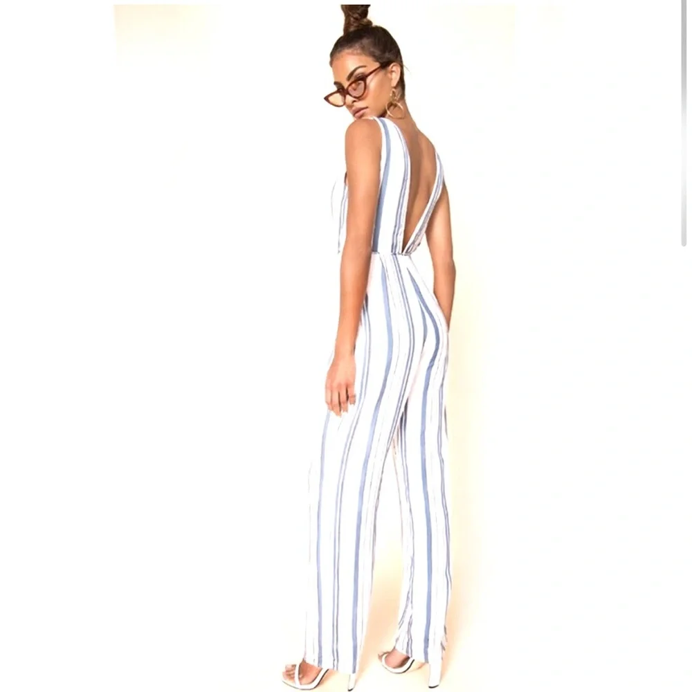 Superdown Bette Deep V Jumpsuit Rayon Multi Stripe Revolve Blue White Pi… - Picture 12 of 16